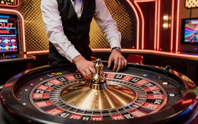 Live Casino Roulette-Tisch mit goldenem Licht im Pop-Art Stil